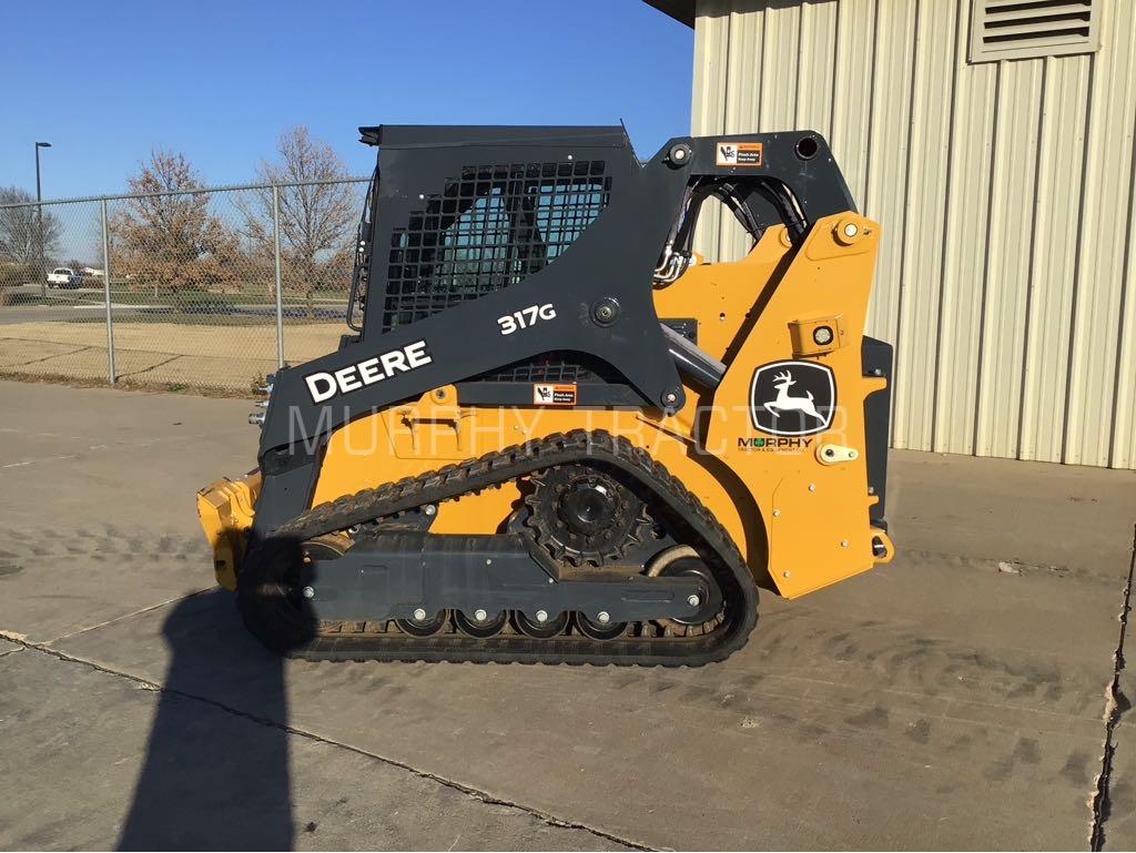 2024 John Deere 317G Image 4