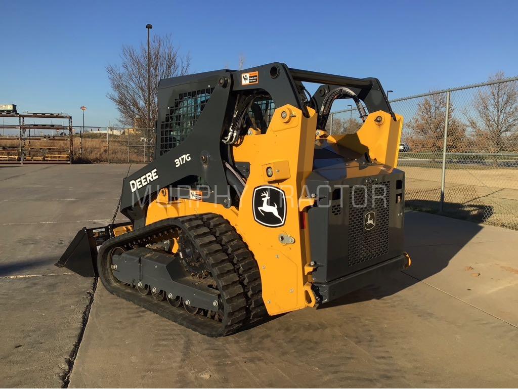 2023 John Deere 317G Image 5