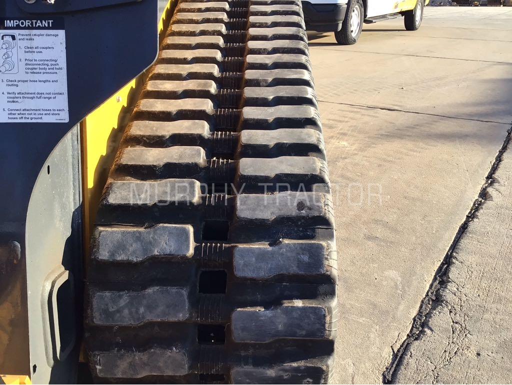 2023 John Deere 317G Image 13