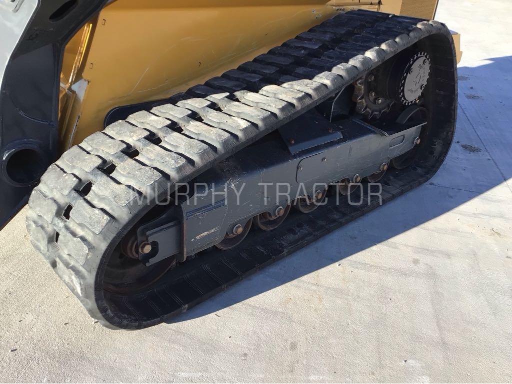 2024 John Deere 333G Image 18