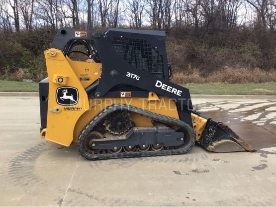 2024 John Deere 317G photo 8