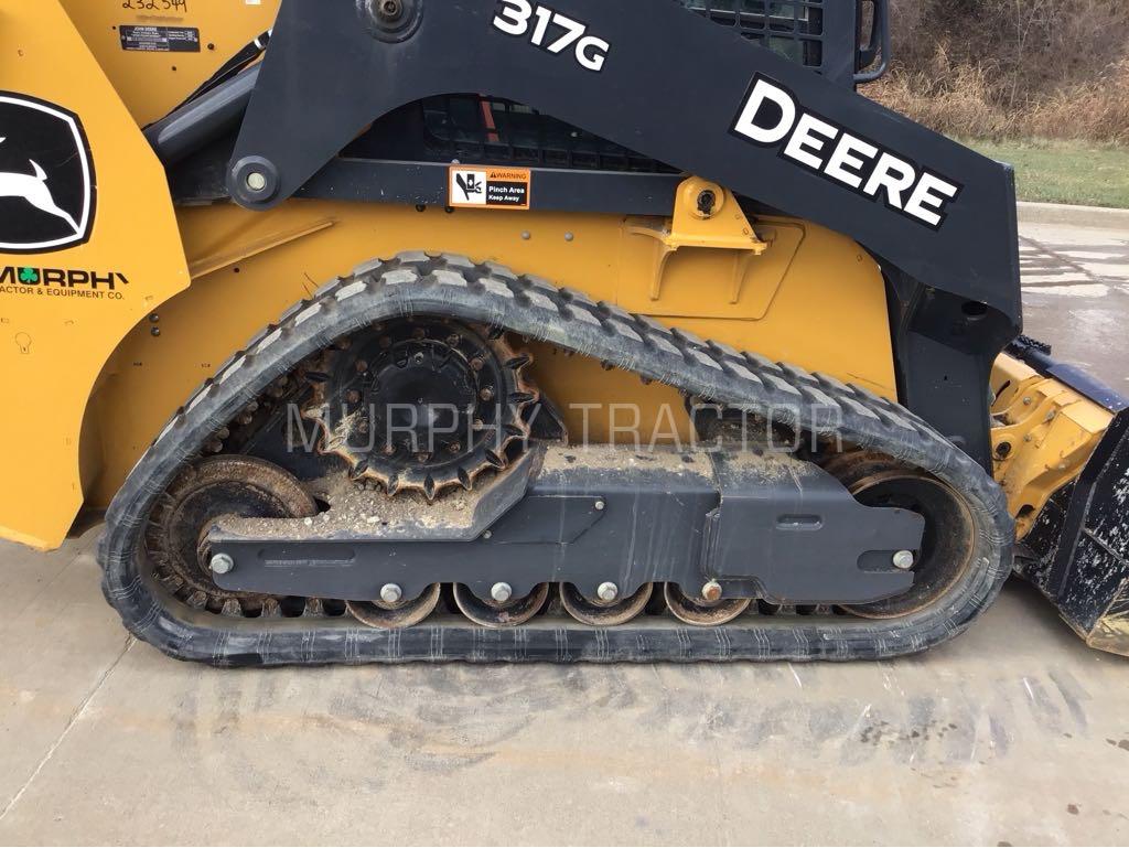 2024 John Deere 317G Image 17