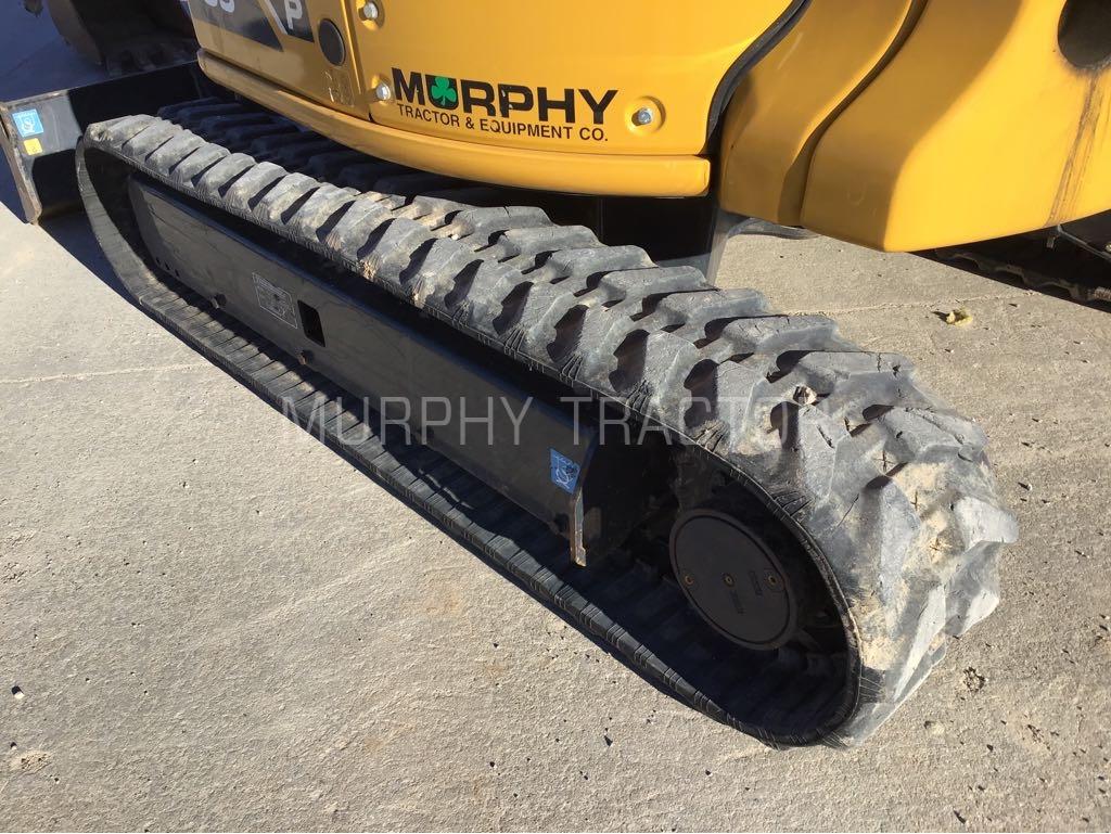 2024 John Deere 35 P Image 15