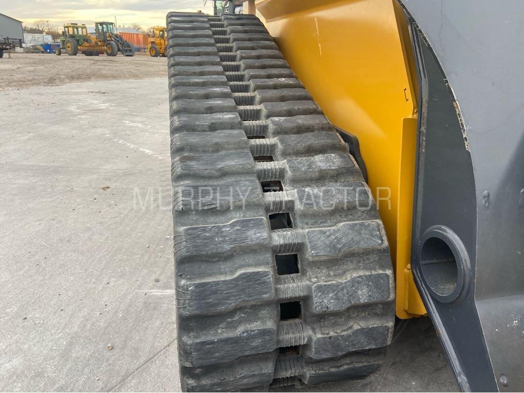 2024 John Deere 325G Image 18