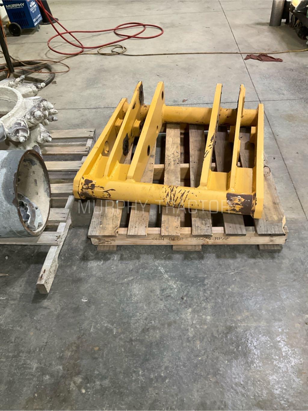 John Deere G Series Grader  Lift Group Image 3