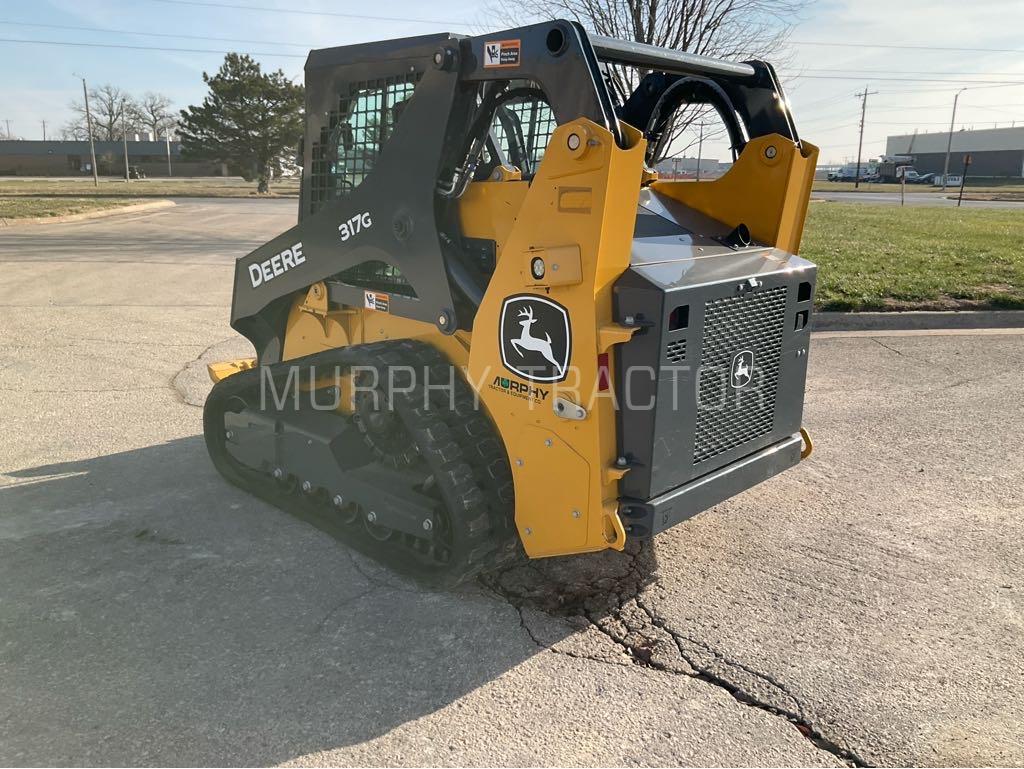 2023 John Deere 317G Image 5