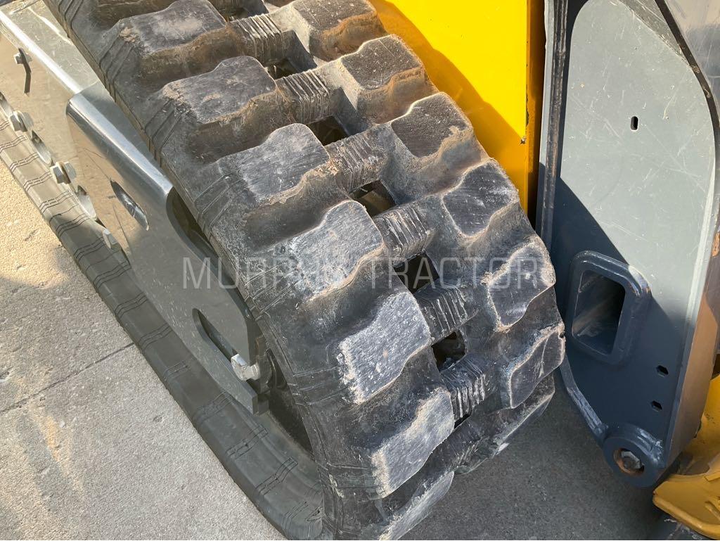 2023 John Deere 317G Image 16