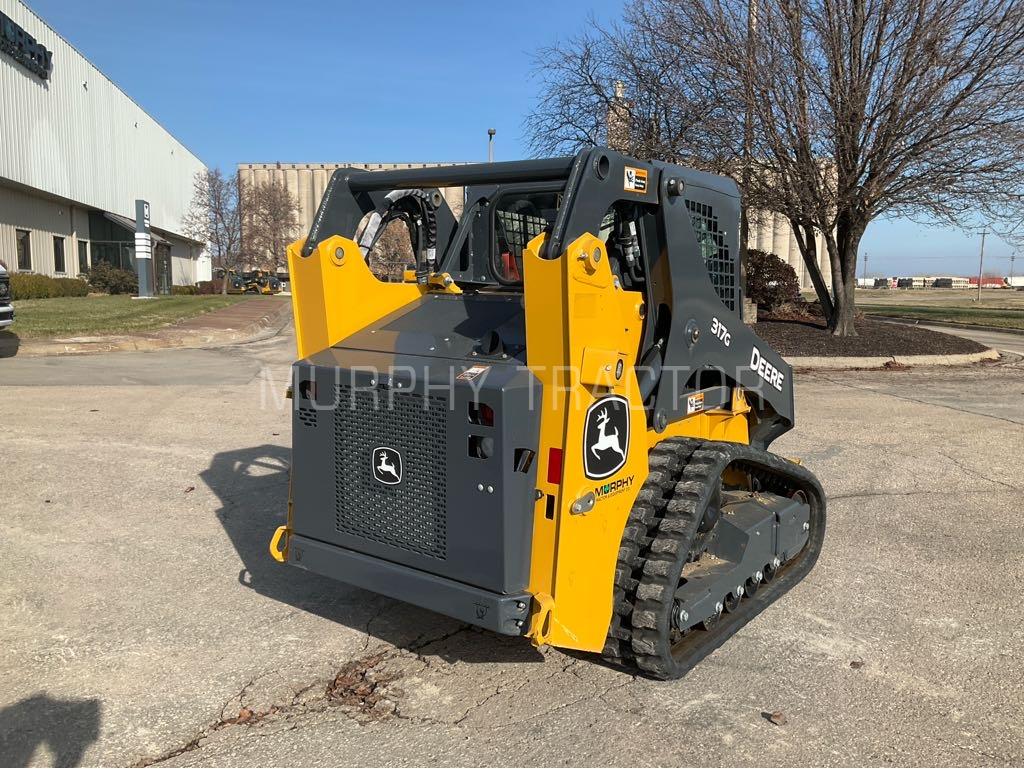2023 John Deere 317G Image 7