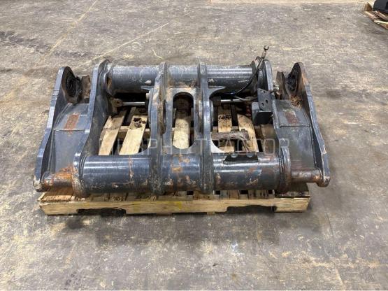 2021 John Deere 624 Hi VIS Coupler photo 1