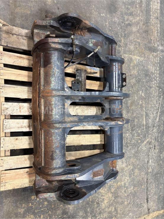 2021 John Deere 624 Hi VIS Coupler photo 5