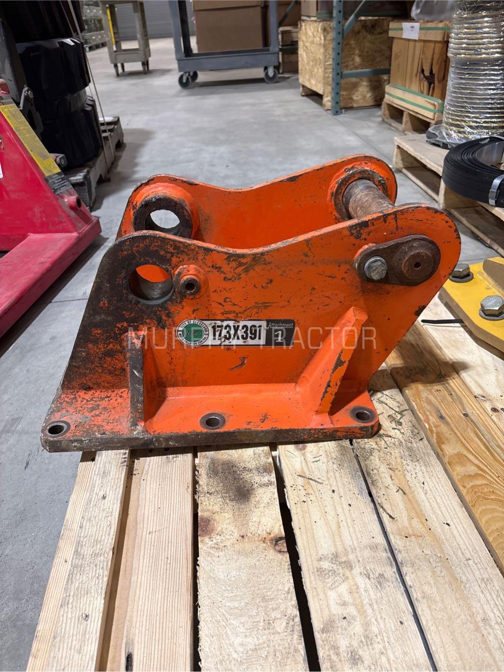 2024 NPK 310S/410  Top Cap Image 4