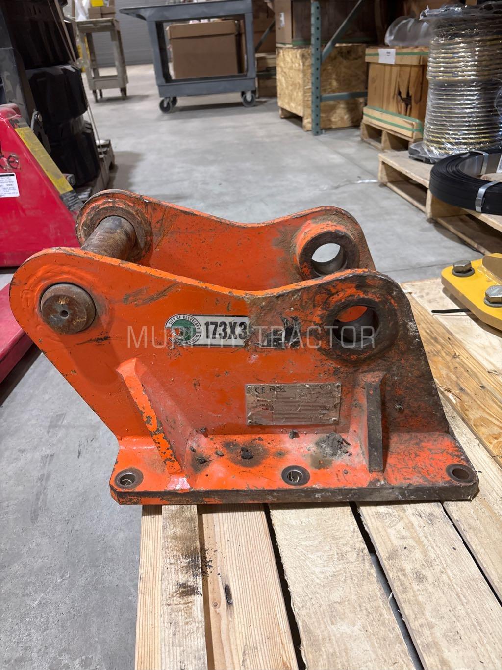 2024 NPK 310S/410  Top Cap Image 1