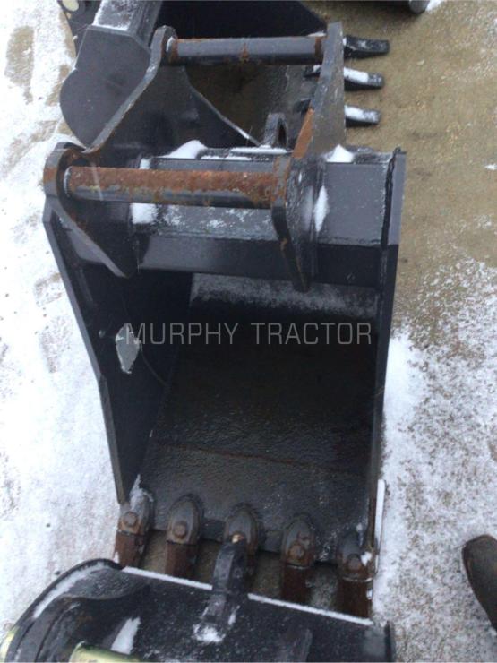2025 Werk Brau for 85 w/ Engcon Style Coupler 24″ Exc Bucket photo 3