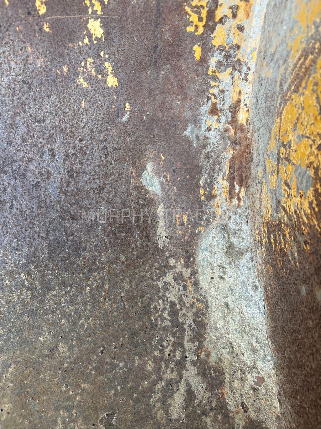 John Deere 444-624 3.5 CY HiVis Coupler  Bucket Image 9