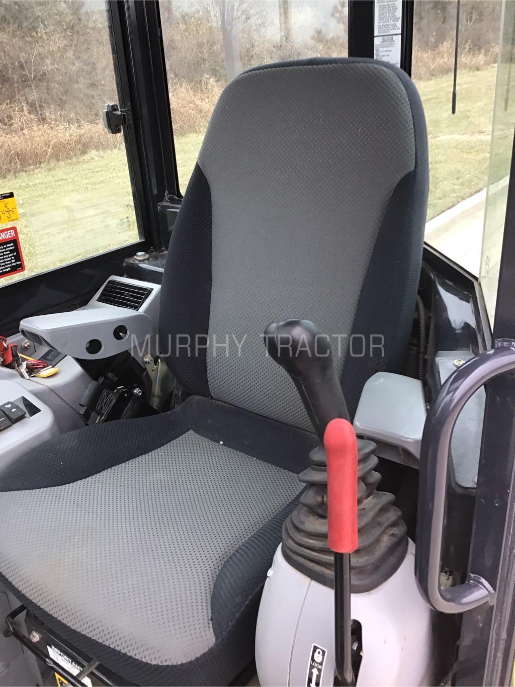 2023 John Deere 35 P Image 12