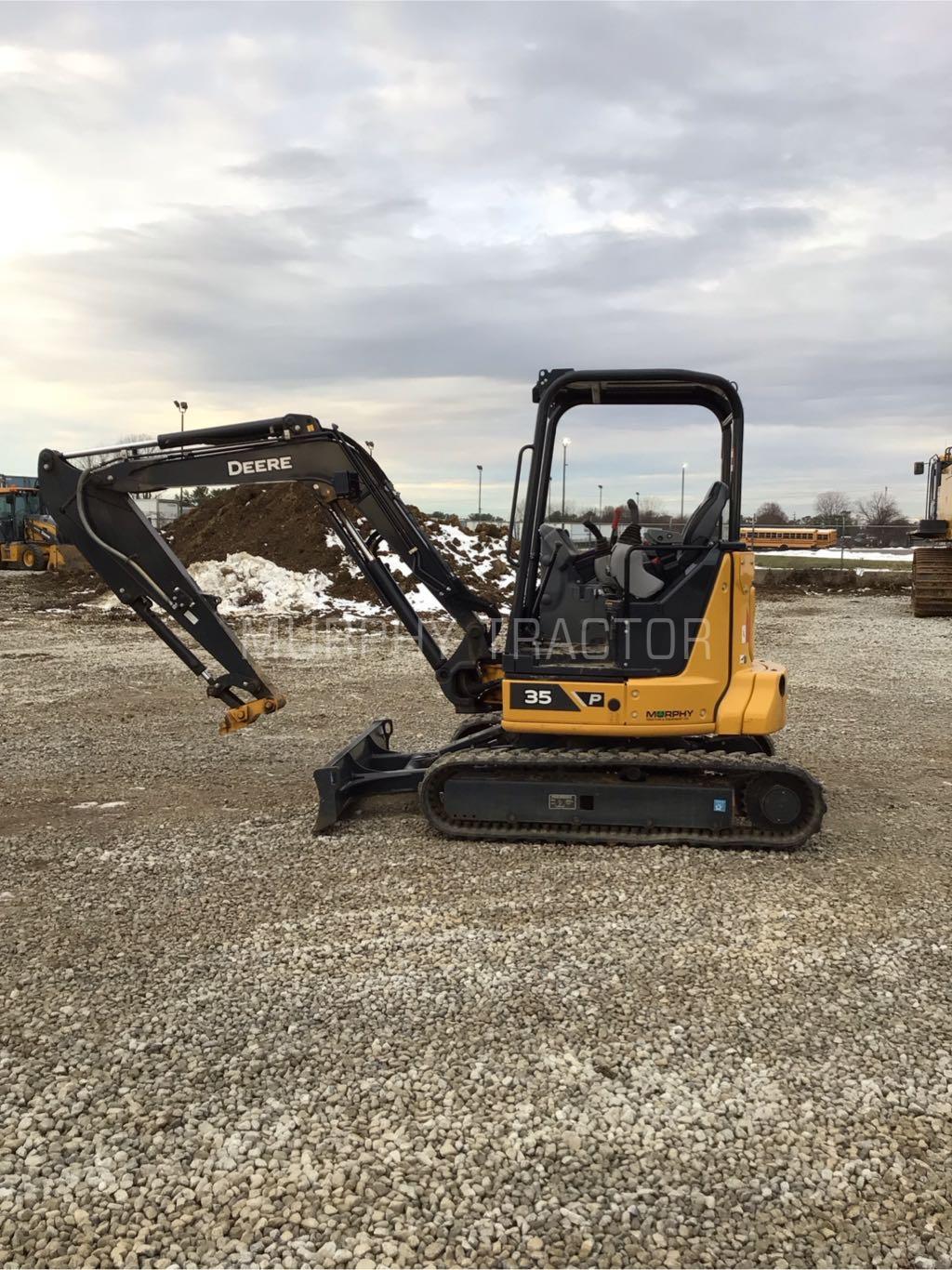 2023 John Deere 35 P Image 8