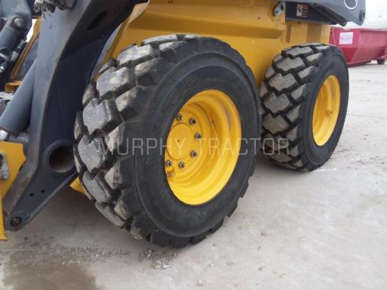 2024 John Deere 324G — 555 53546.13750