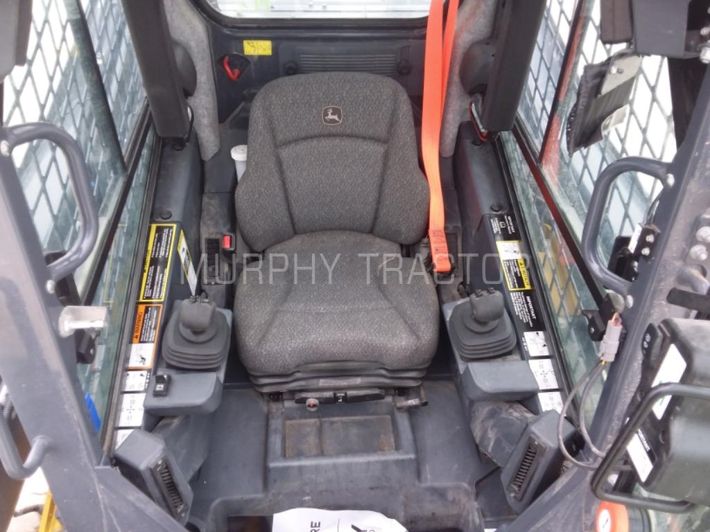 2024 John Deere 324G Image 11