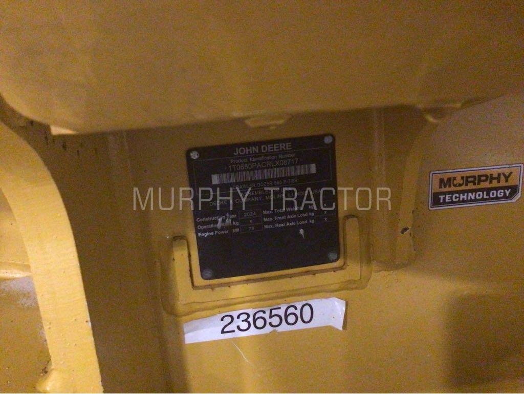 2024 John Deere 650 P XLT SmartGrade w/3D Grade Control and 2D Slope Control Image 2