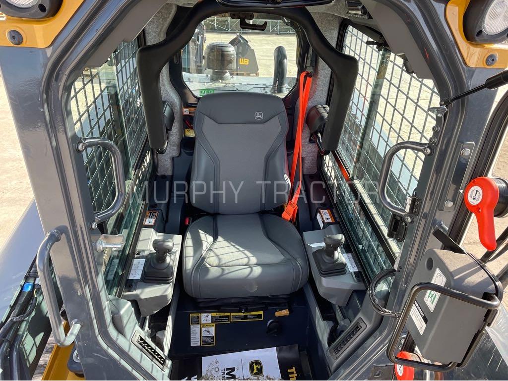 2024 John Deere 333 P Image 11