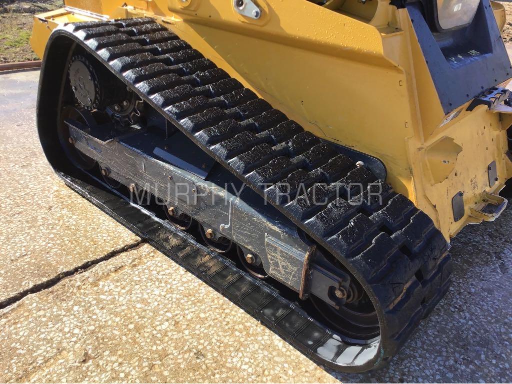 2024 John Deere 333G Image 18