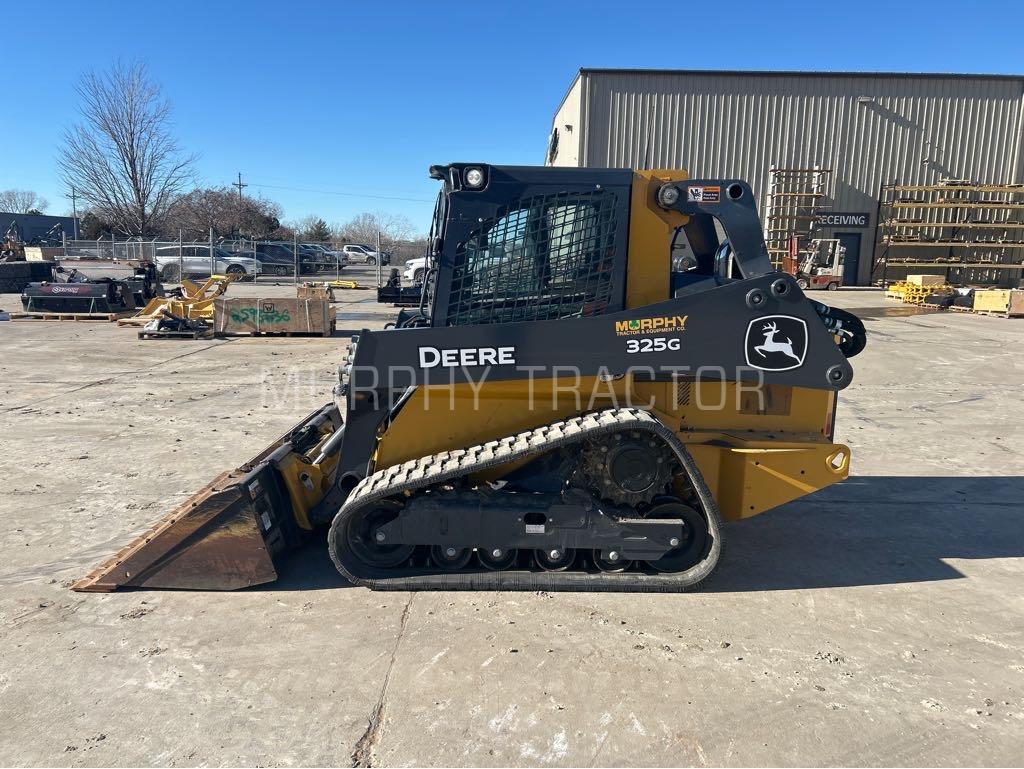 2024 John Deere 325G Image 4