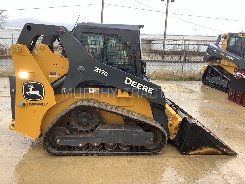 2023 John Deere 317G Image 8