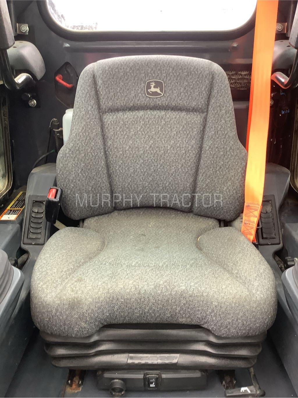 2023 John Deere 317G Image 12