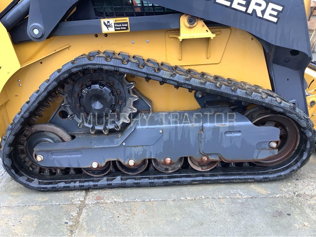 2023 John Deere 317G Image 17