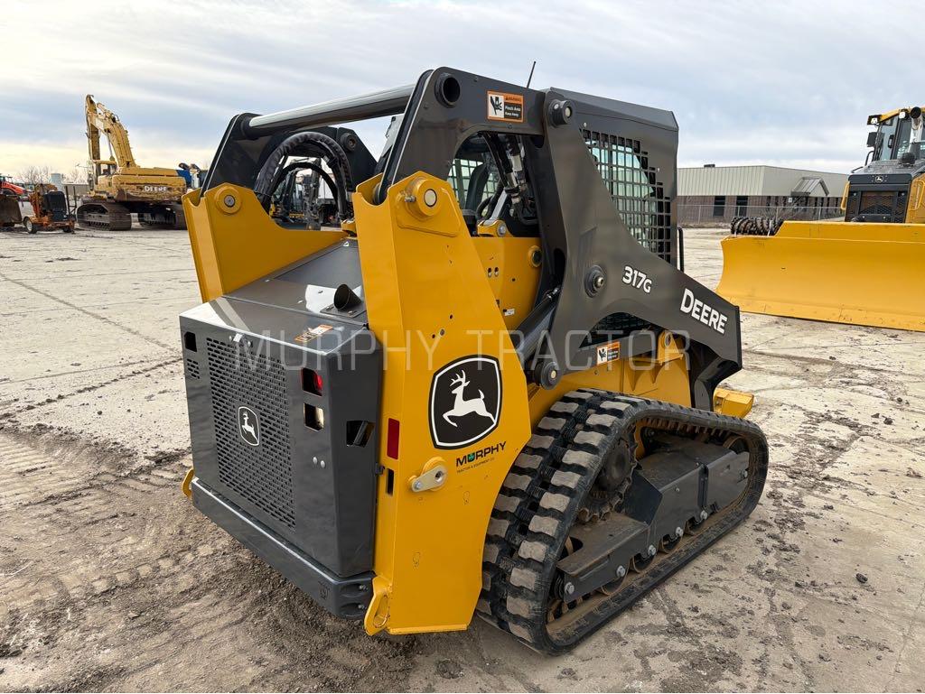 2023 John Deere 317G Image 7
