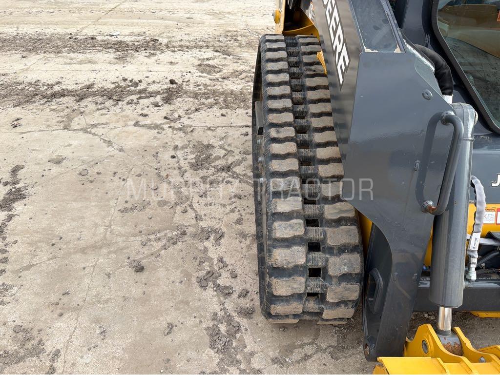 2023 John Deere 317G Image 18