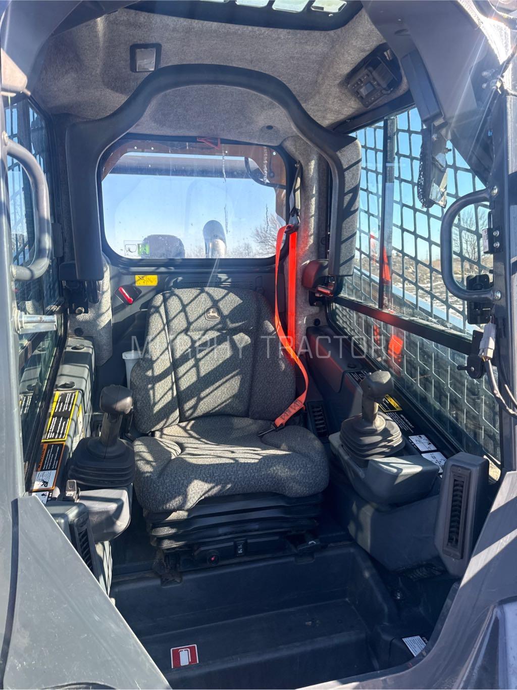 2024 John Deere 333G Image 11