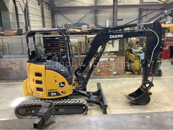 2023 John Deere 35 P photo 8