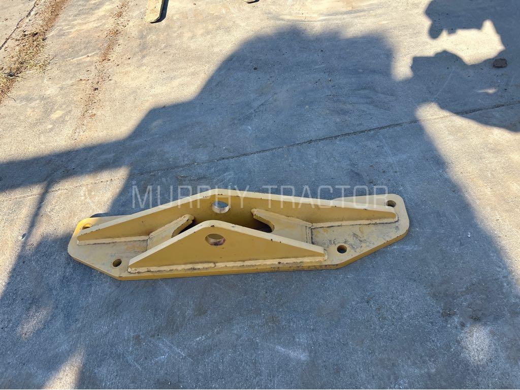 John Deere G Series Grader Rear  Hitch Image 1