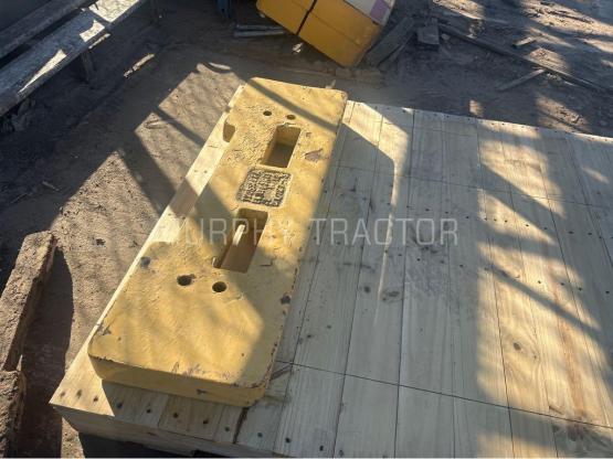 John Deere G Series Grader Counterweight photo 1
