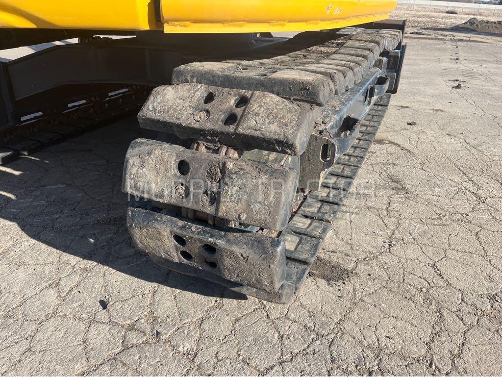 2024 John Deere 85 P Image 16