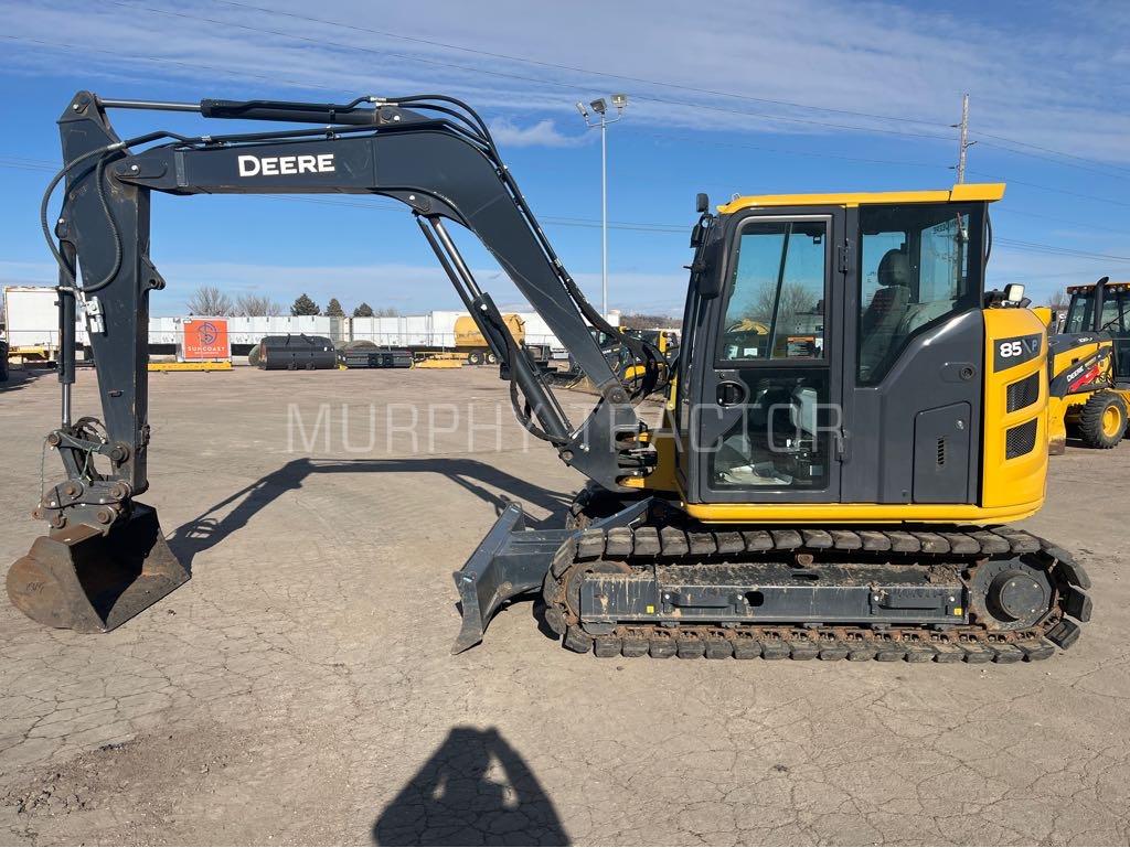 2024 John Deere 85 P Image 4