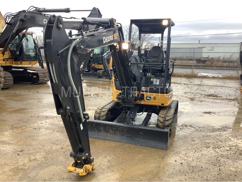 2024 John Deere 35 P Image 1