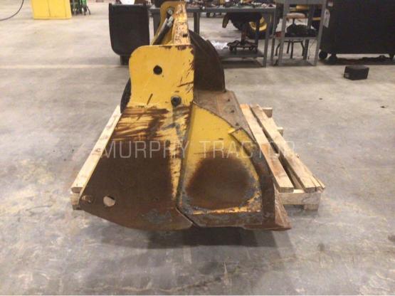 John Deere Backhoe P/O MP Loader Bucket photo 6