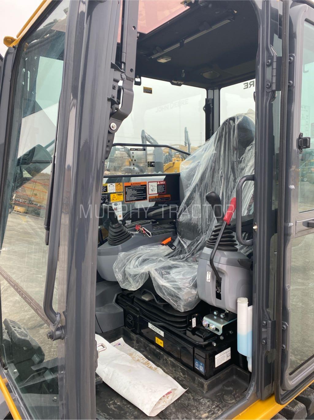 2025 John Deere 75 P Image 11