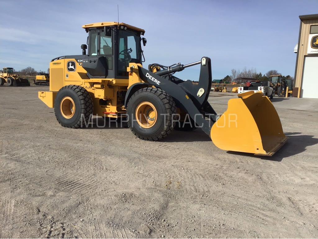 2023 John Deere 624 P Image 1