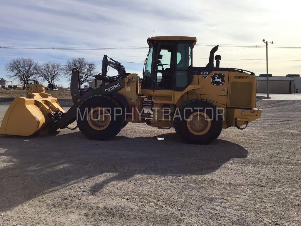 2023 John Deere 624 P Image 4