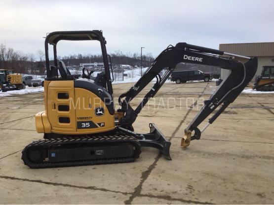 2024 John Deere 35 P photo 8