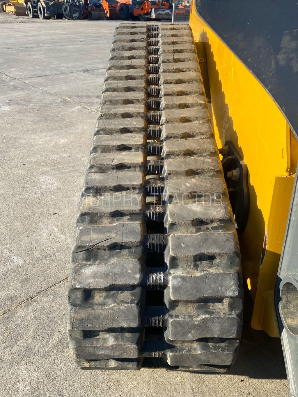 2024 John Deere 325G Image 18