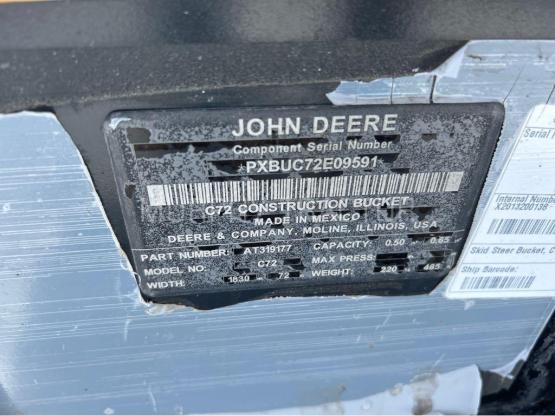 2026 John Deere 72″ CWP Bucket photo 2