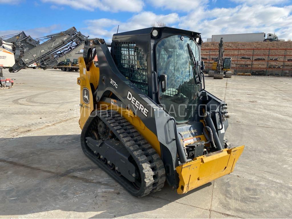 2024 John Deere 317G Image 9