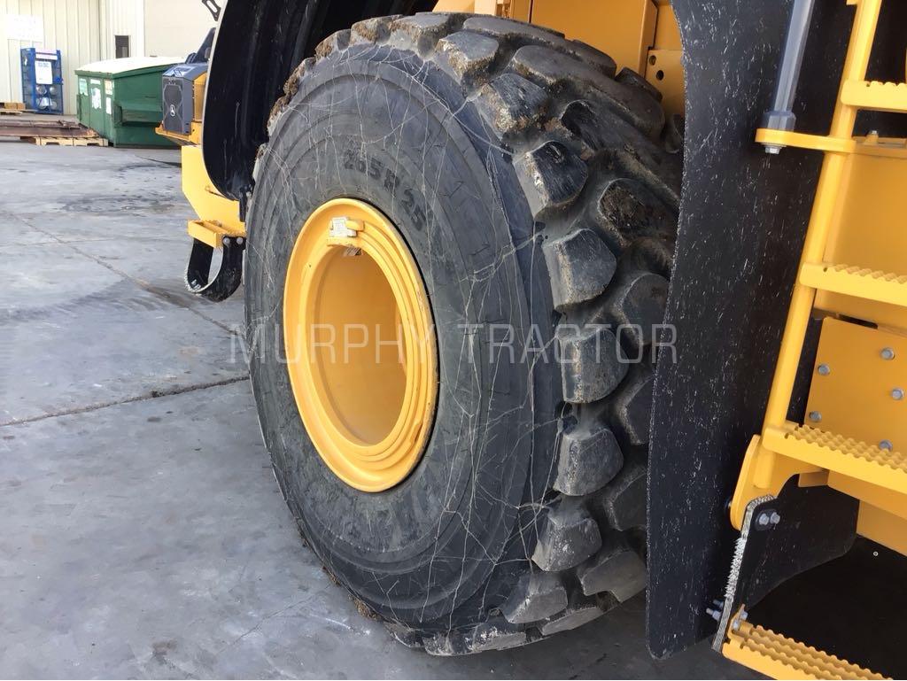 2024 John Deere 744 P Image 15