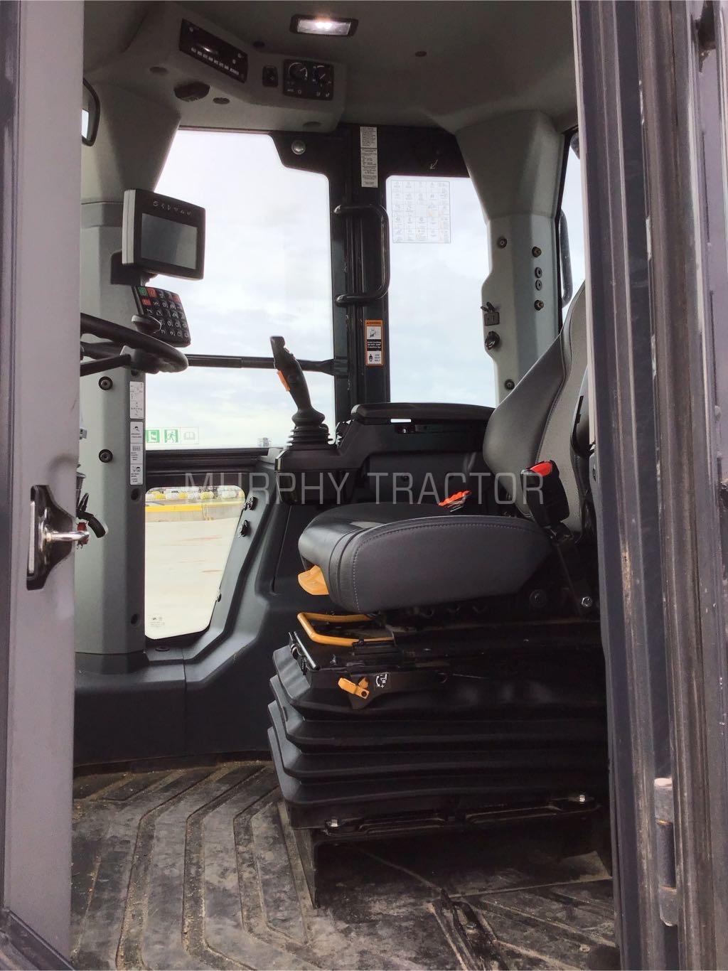 2024 John Deere 524 P Image 5