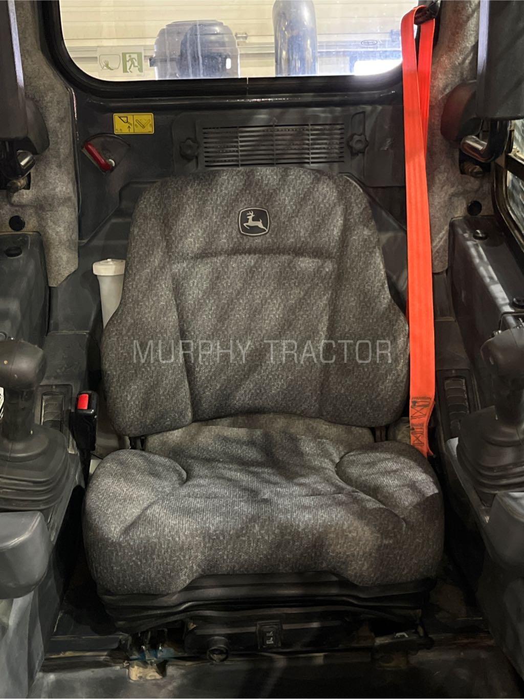 2024 John Deere 333G Image 12