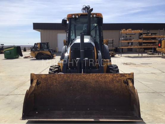 2023 John Deere 410L photo 10
